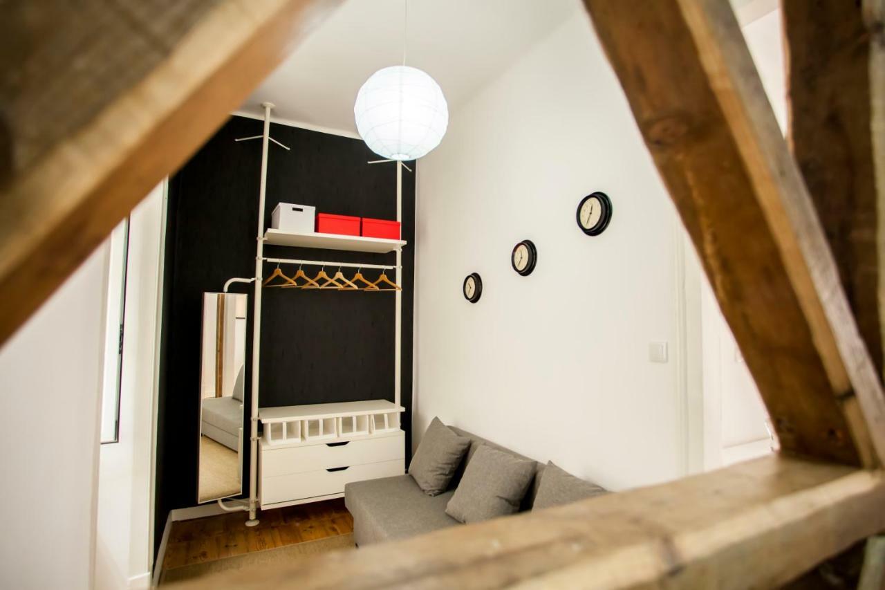 Cool Lisbon Apartment Exterior photo