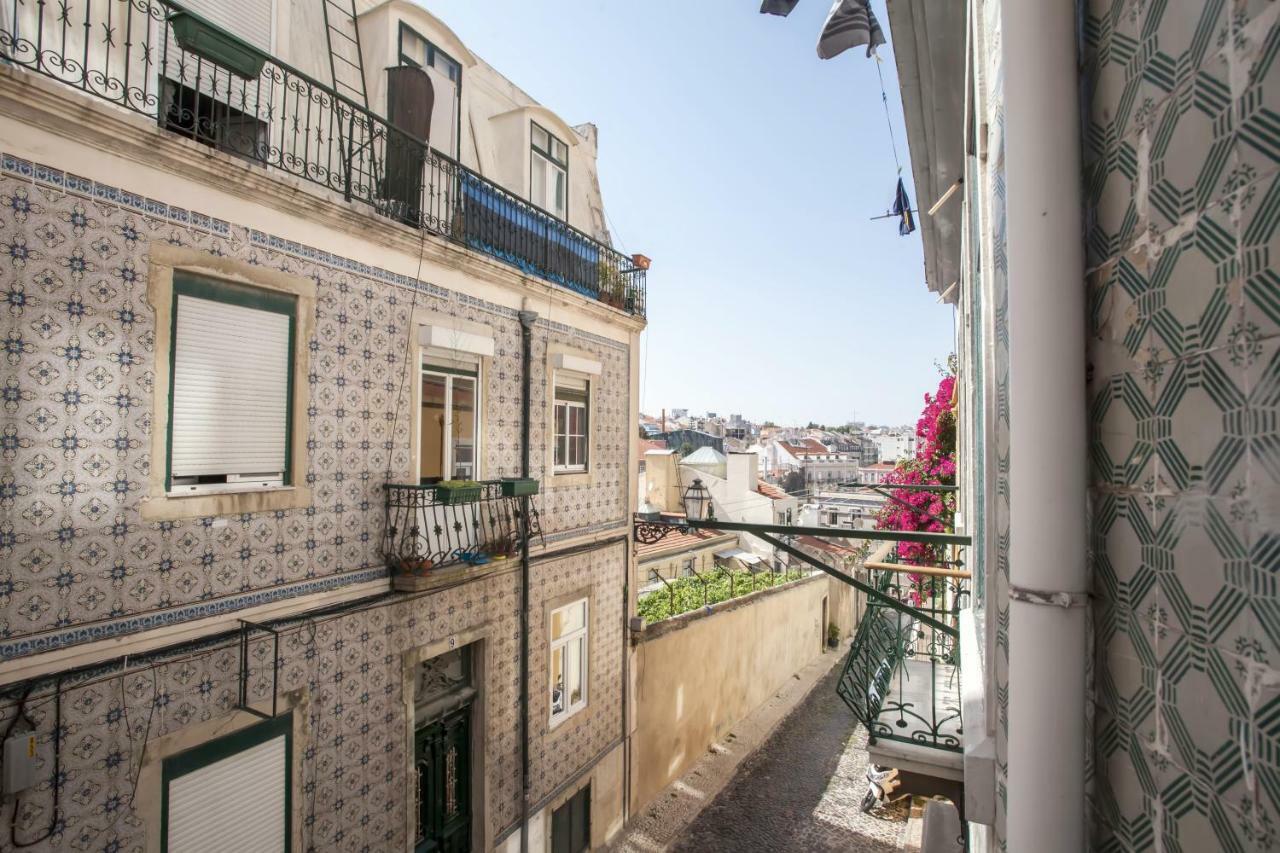 Cool Lisbon Apartment Exterior photo